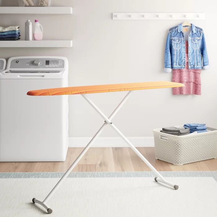 Ironing Table: Freestanding Ironing Board