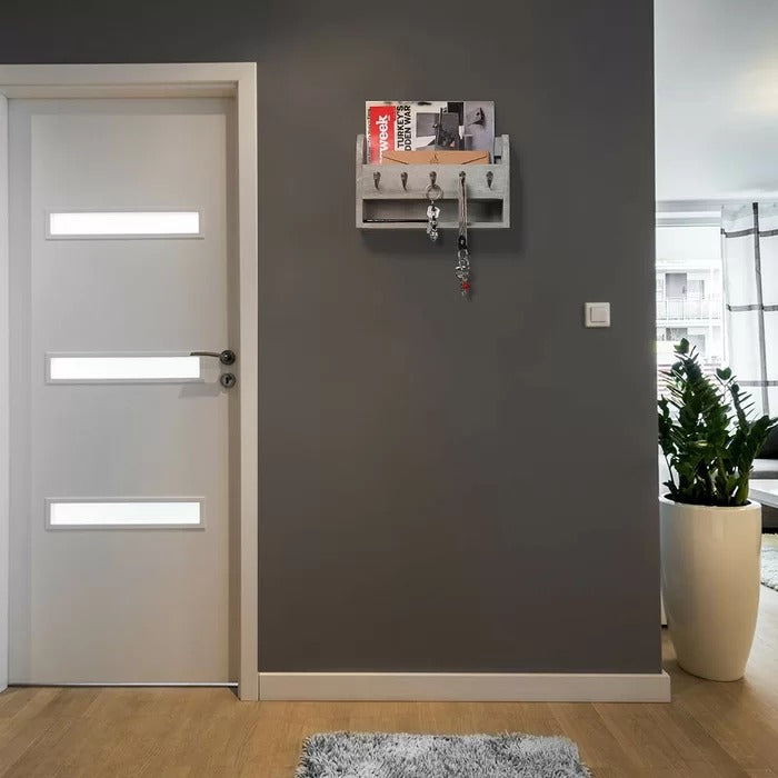 Key Holder: Wall Mail Organizer with Key Hooks