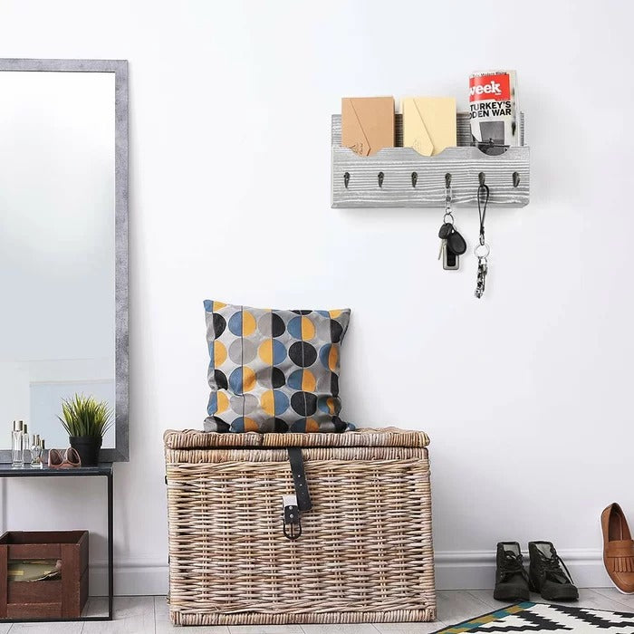 Key Holder: Wall Mail Organizer with Key Hooks