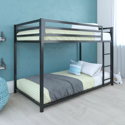 Kids Bed: Standard Bunk Bed