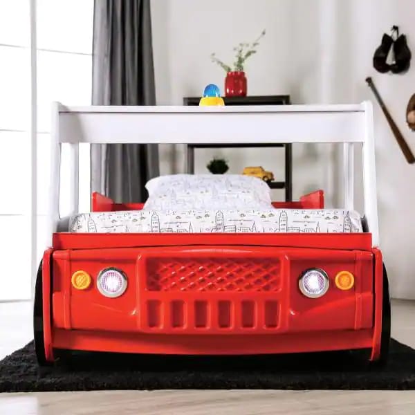 Kids Bed: Twin Car Bed