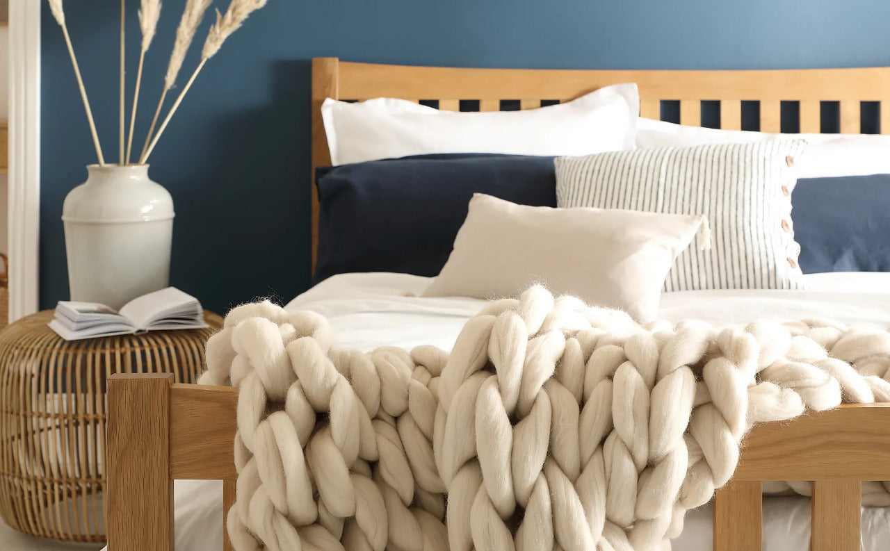 King Size Bed: Solid Oak Wooden King Size Double Bed
