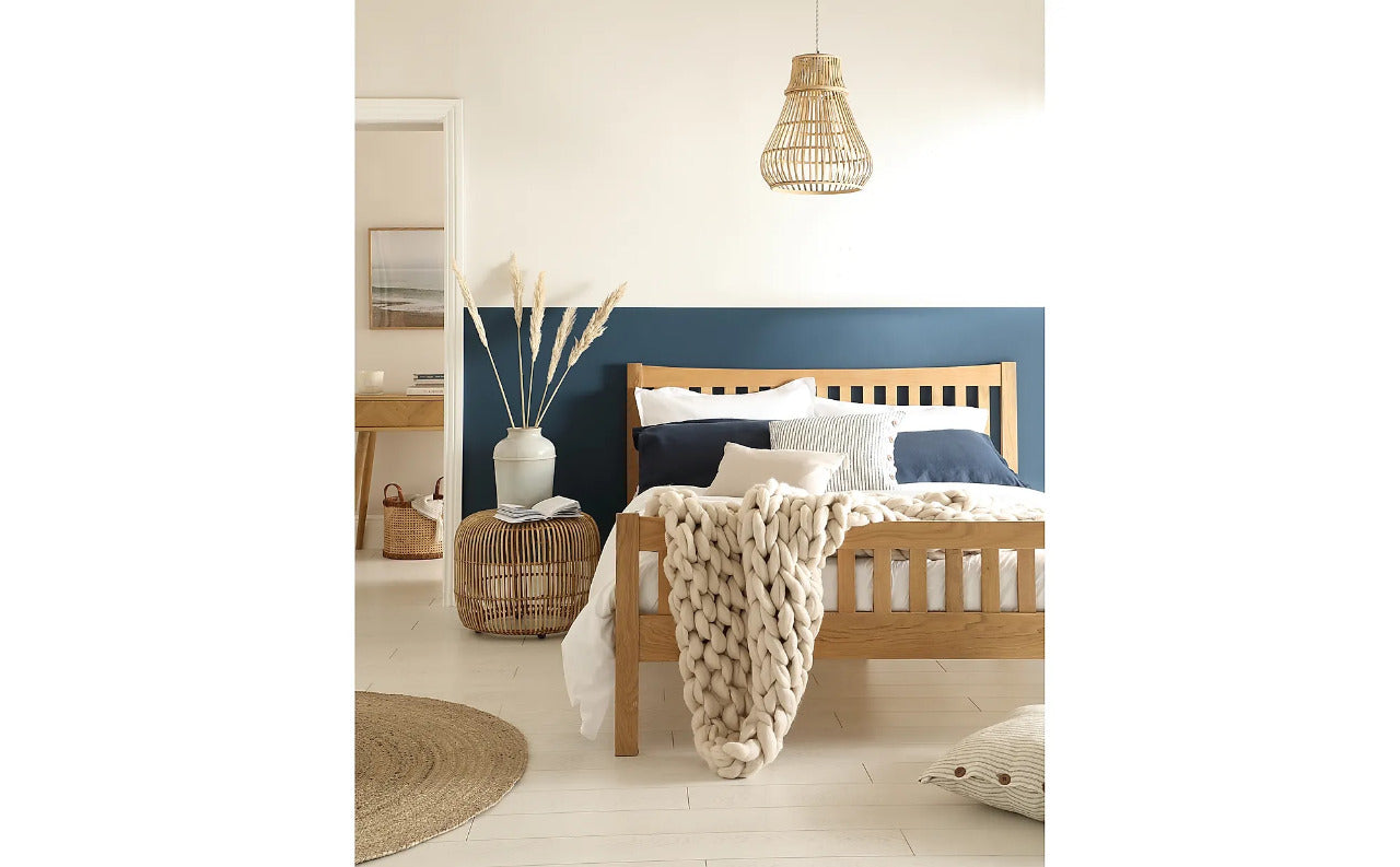 King Size Bed: Solid Oak Wooden King Size Double Bed