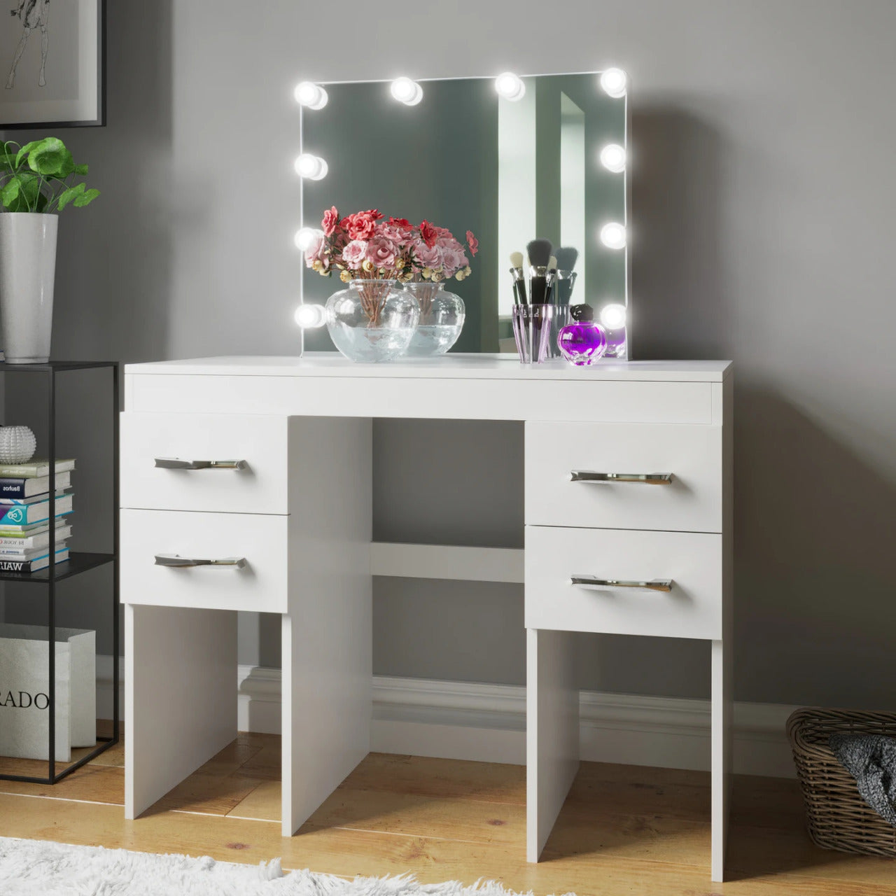 Makeup Vanity: Ellie Dressing Table