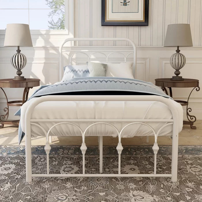Metal bed : DEN Platform Bed