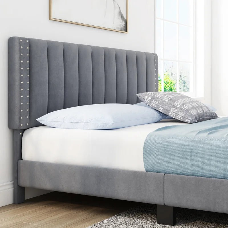 Modular Bed : Eva Tufted Upholstered Platform Bed
