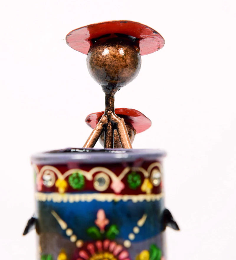 Pen Stand : Moore (Set of 1) Iron Decorative Pen Stand