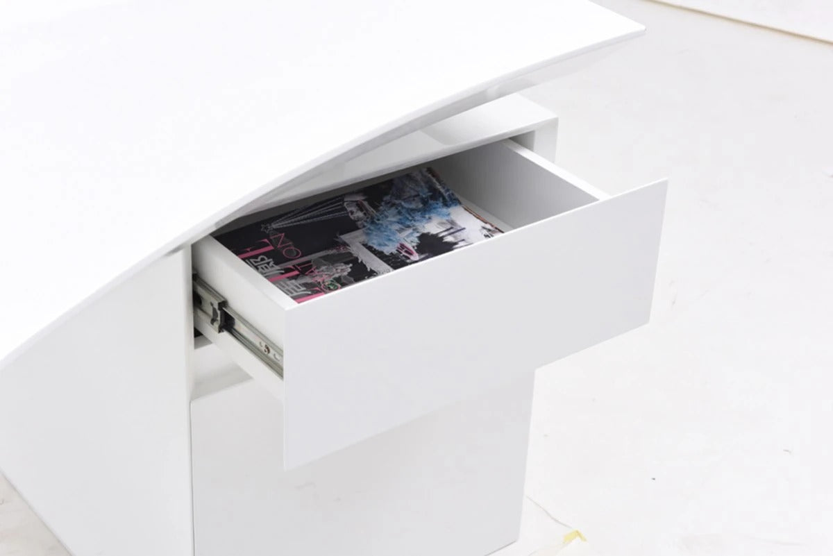 Office Desk: White Office Desk