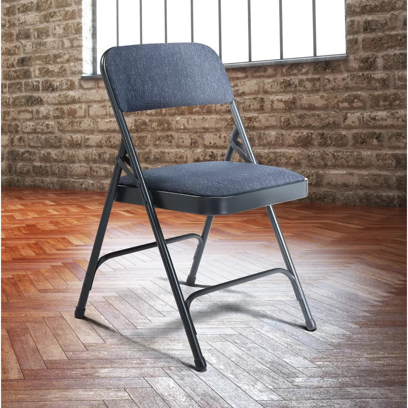 Portable Chair: Padded Banquet Folding Chair (Set of 4)
