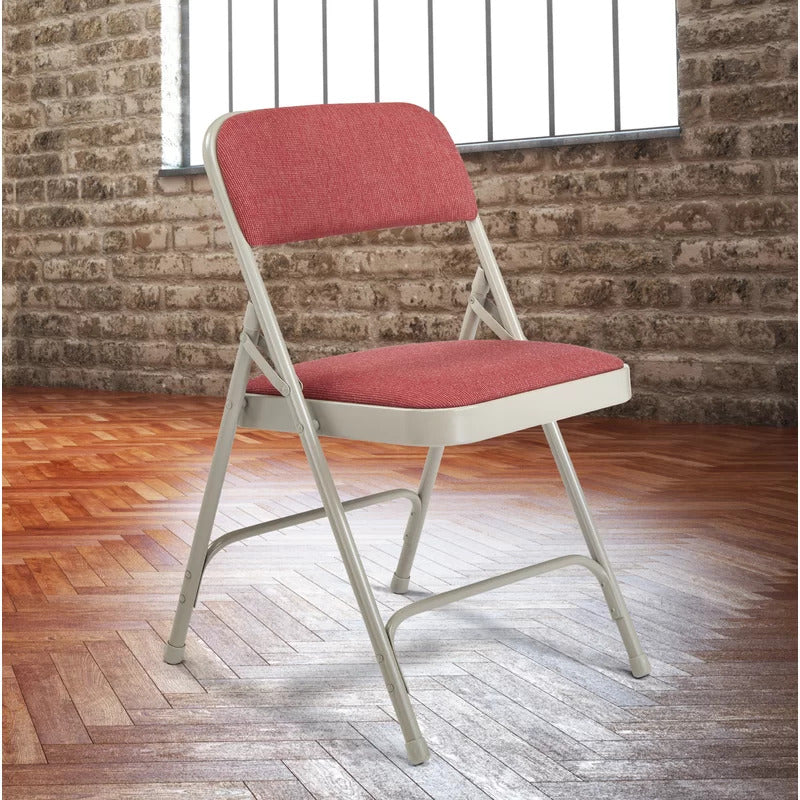 Portable Chair: Padded Banquet Folding Chair (Set of 4)