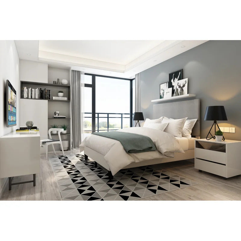 PosterBedVelvetQueenPosterBed