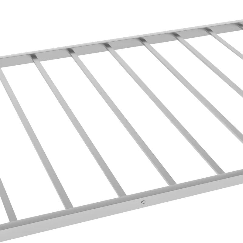 Poster Bed: triple bunk bed