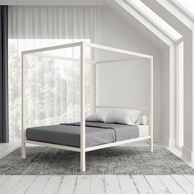 Queen Size Bed : James Canopy Bed