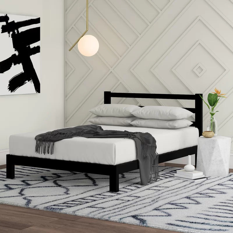Queen Size Bed : Tufted Upholstered Standard Bed