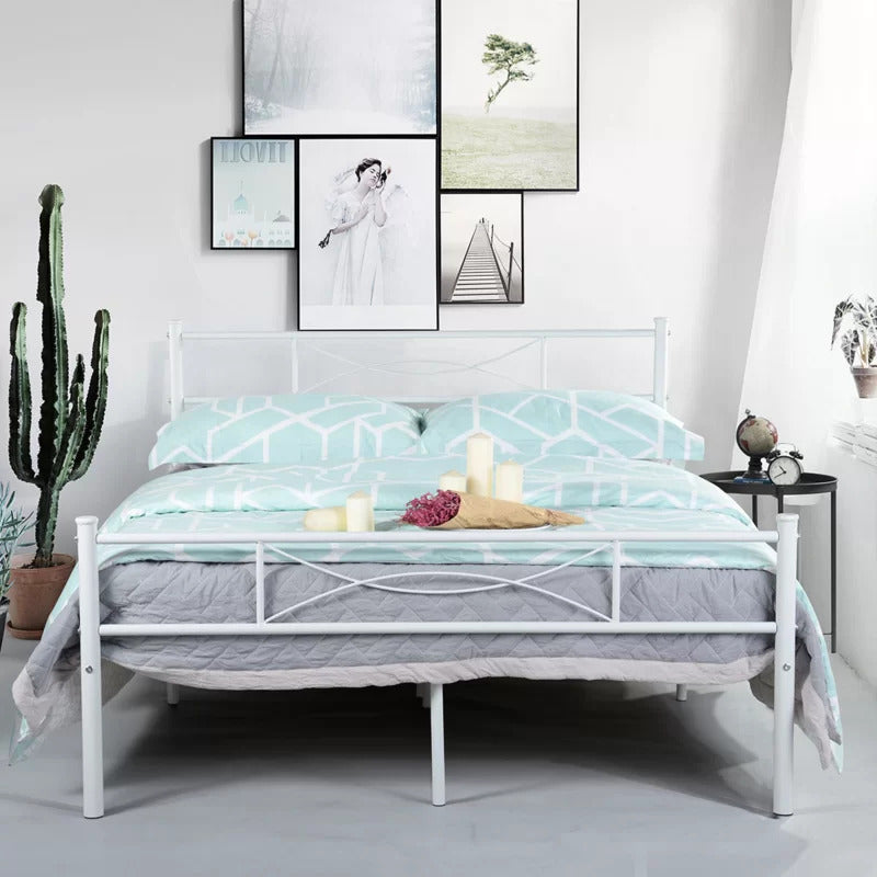 Queen Size Bed : Sara Standard Bed