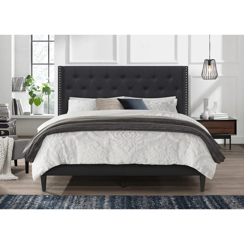 Queen Size Bed : Tufted Upholstered Platform Bed