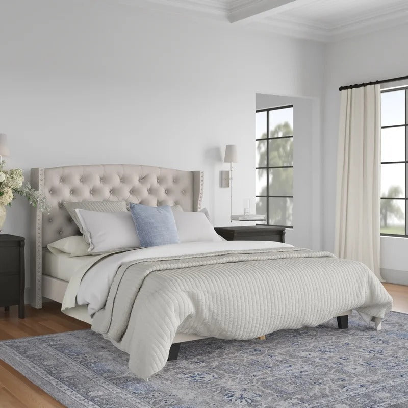 Queen Size Bed : Tufted Upholstered Platform Bed