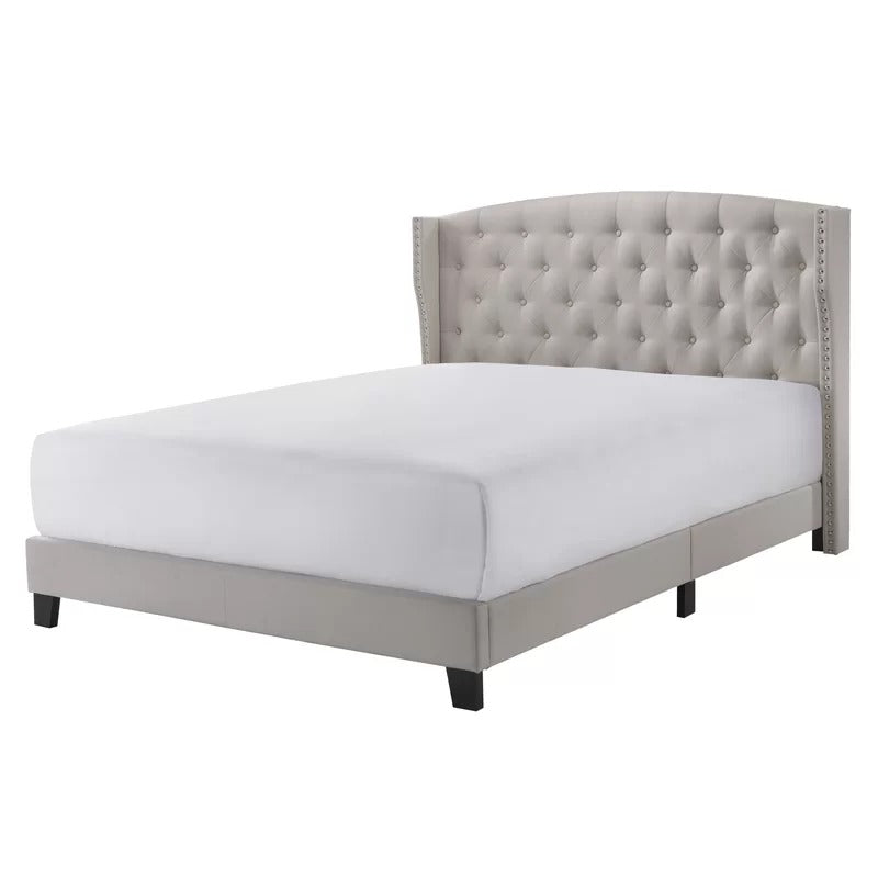 Queen Size Bed : Tufted Upholstered Platform Bed