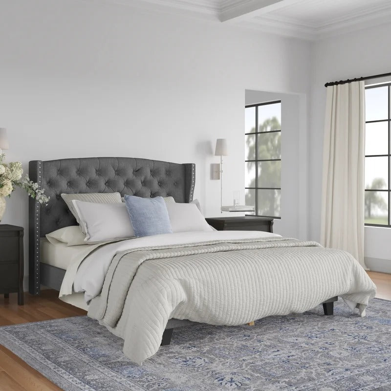 Queen Size Bed : Tufted Upholstered Platform Bed