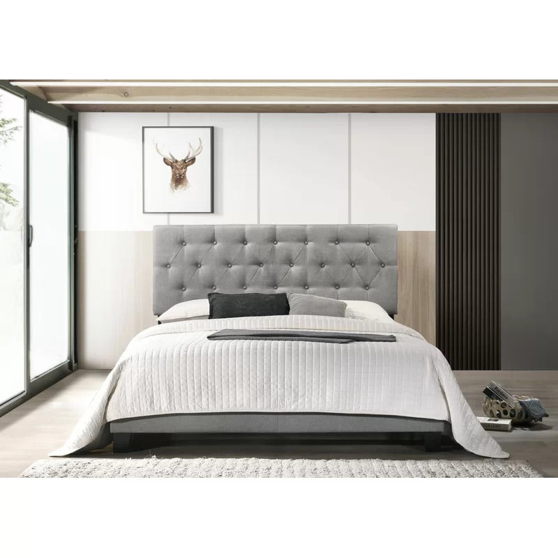 Queen Size Bed : Tufted Upholstered Standard Bed