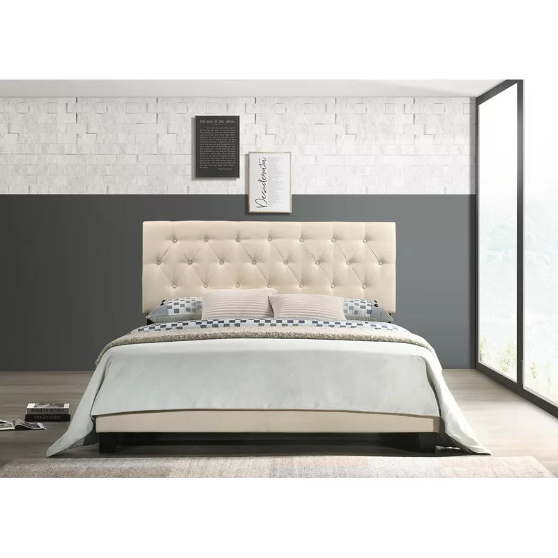 Queen Size Bed : Tufted Upholstered Standard Bed