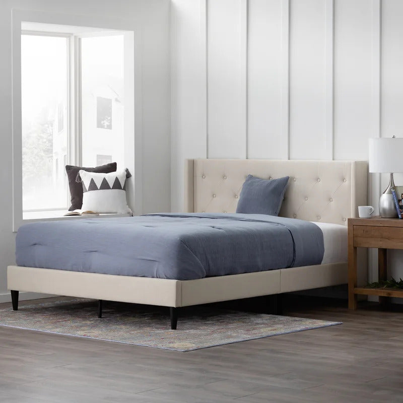 Queen Size Bed : Tufted Upholstered e Platform Bed