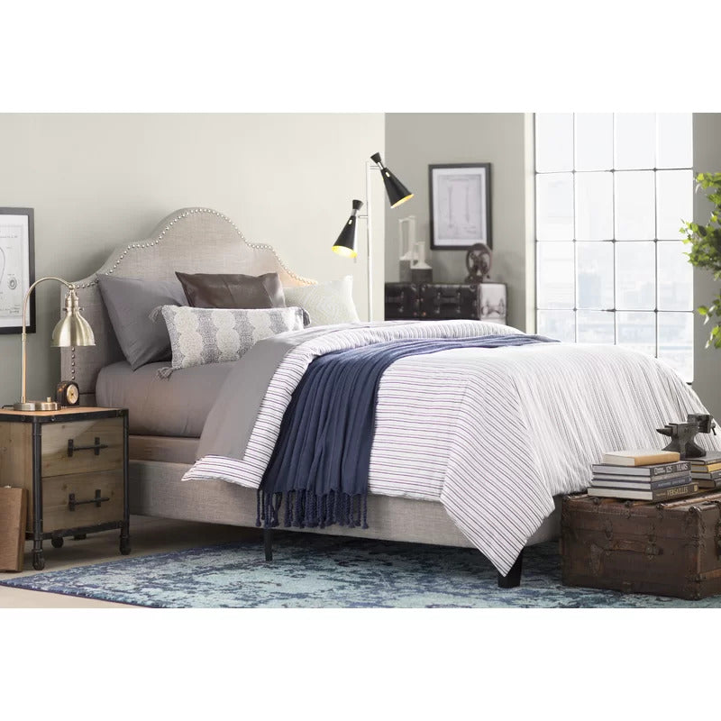 Queen Size Bed : Upholstered Standard Bed