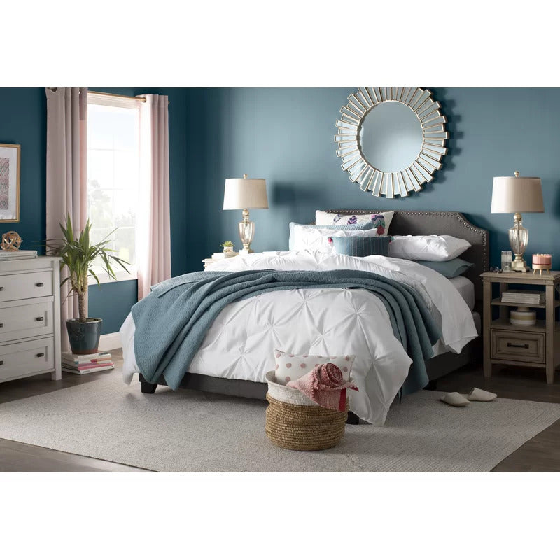 Queen Size Bed : Upholstered Standard Bed