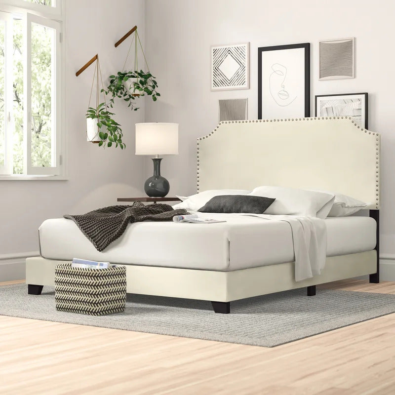 Queen Size Bed : Upholstered Standard Bed