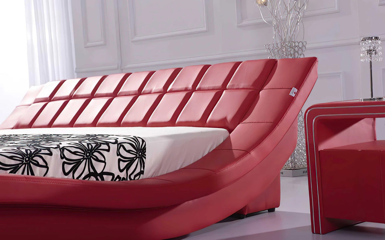 Queen Size: Leatherette Queen Size Platform Bed