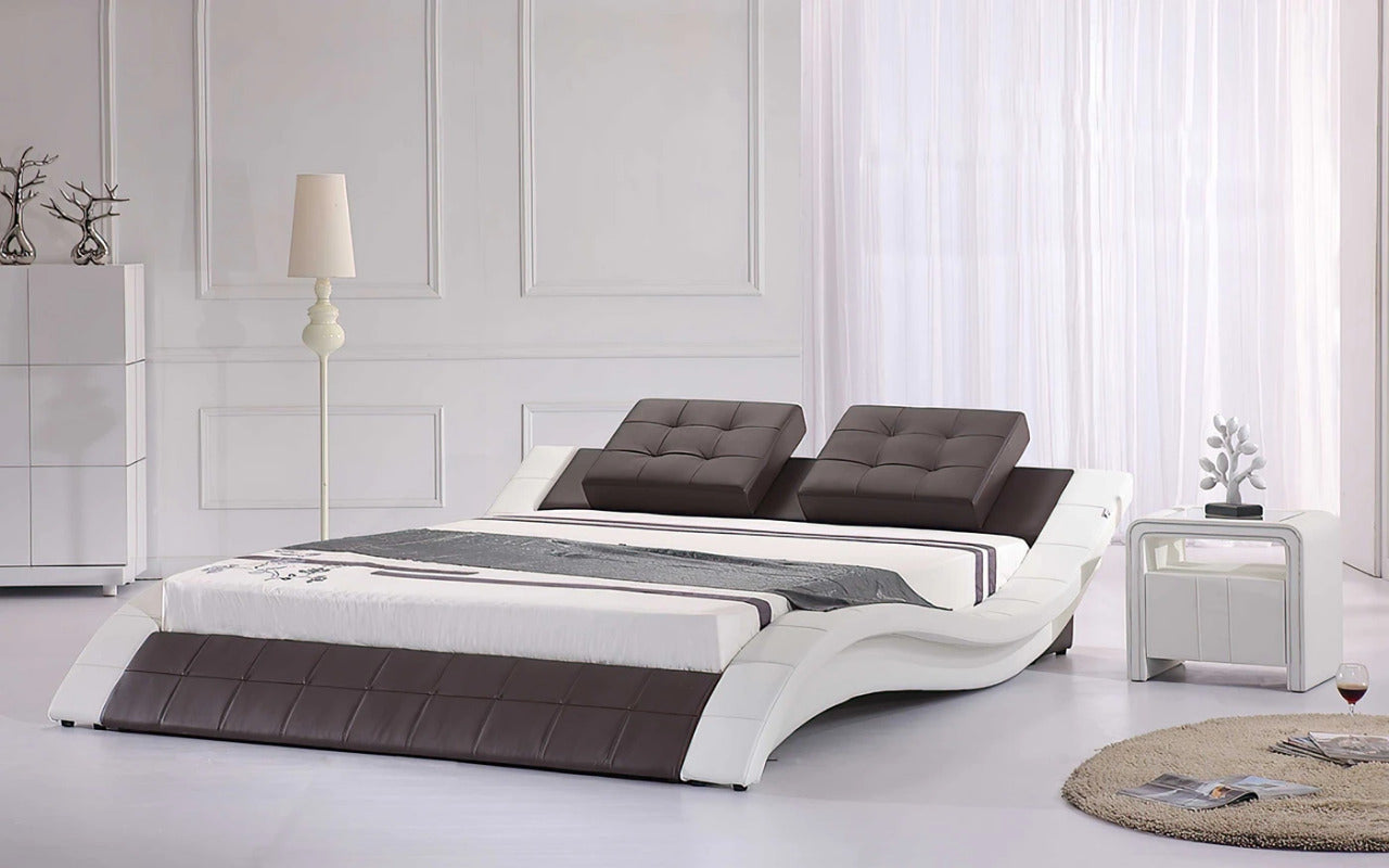 Queen Size: Leatherette Queen Size Platform Bed