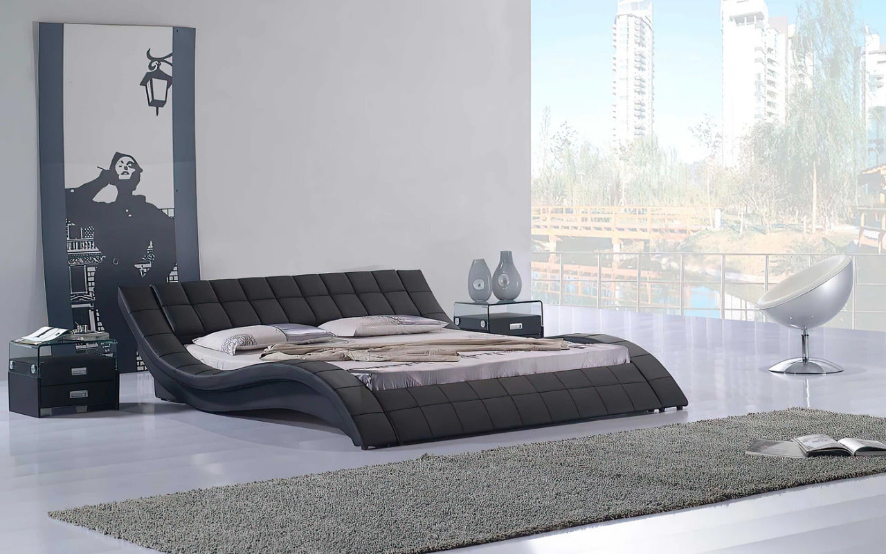 Queen Size: Leatherette Queen Size Platform Bed