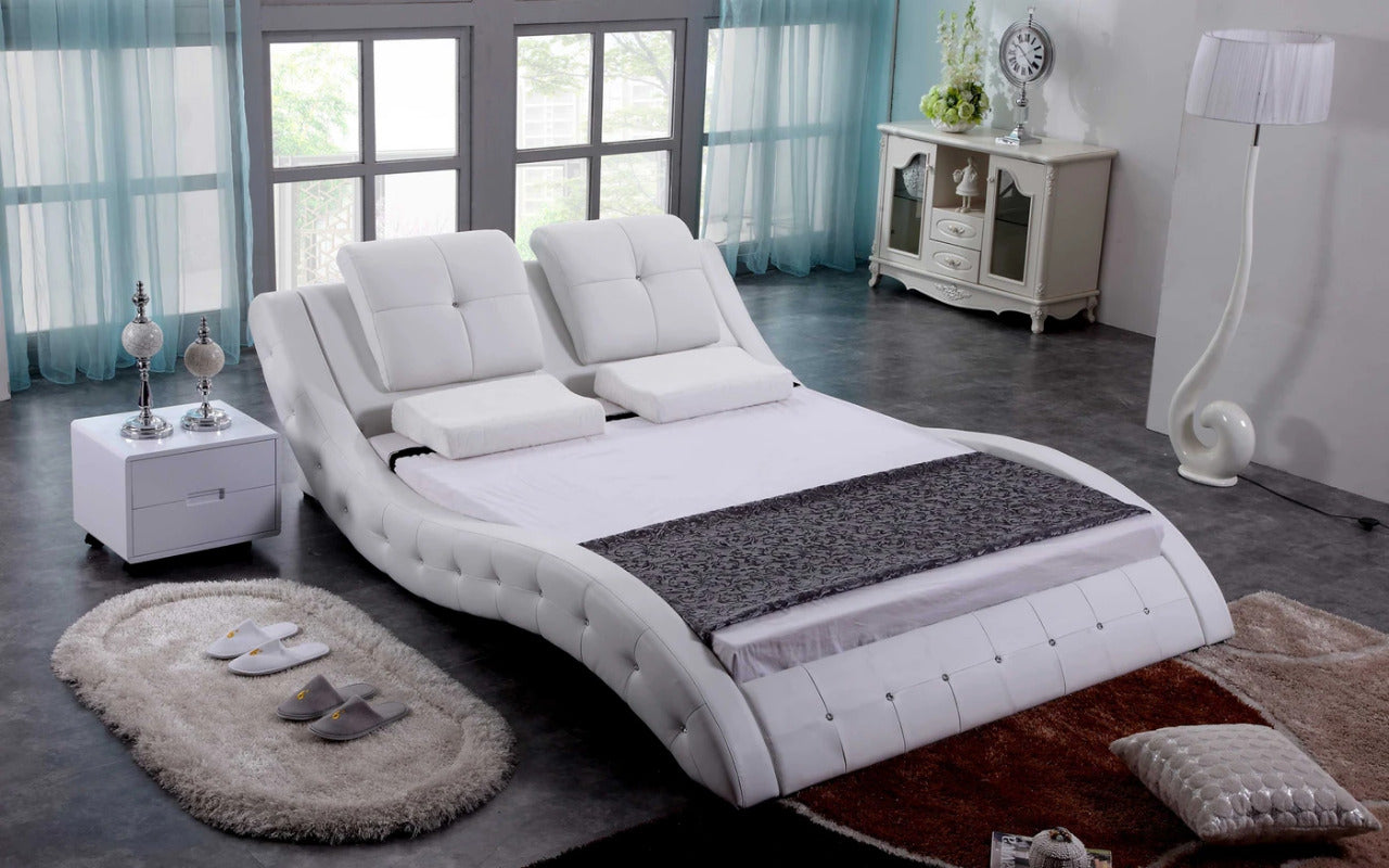 Queen Size: Leatherette Queen Size Platform Bed