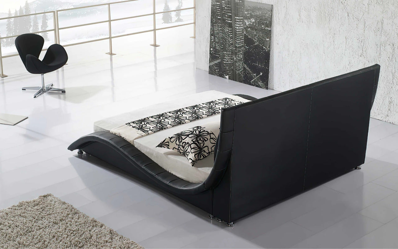 Queen Size: Leatherette Queen Size Platform Bed