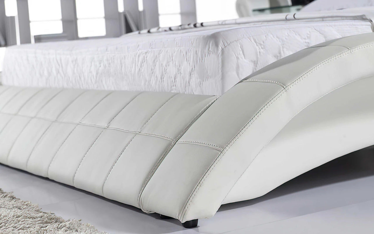Queen Size: Leatherette Queen Size Platform Bed