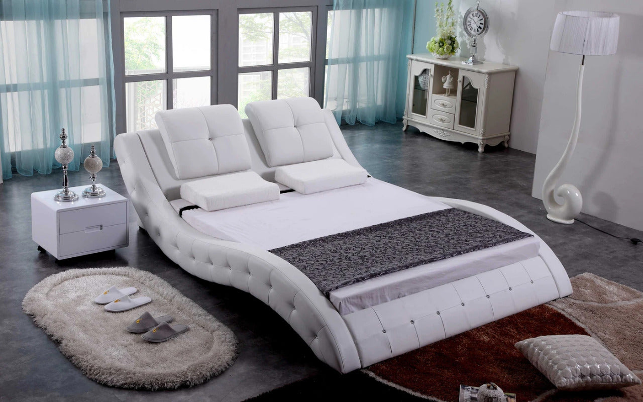 Queen Size: Leatherette Queen Size Platform Bed