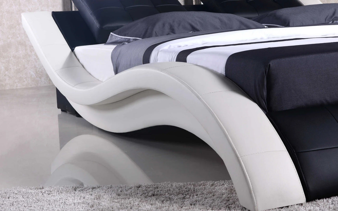 Queen Size: Leatherette Queen Size Platform Bed