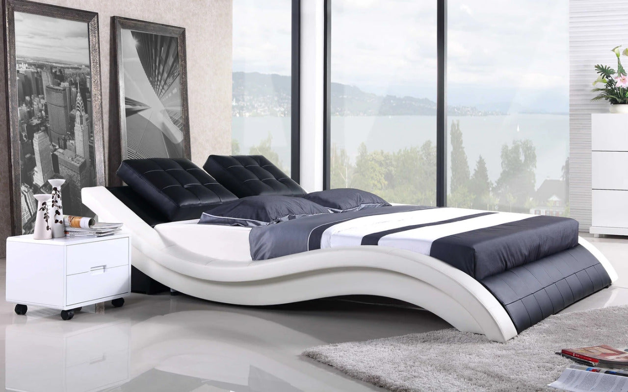 Queen Size: Leatherette Queen Size Platform Bed