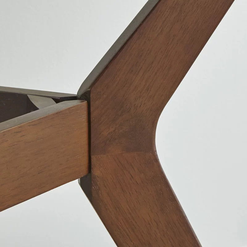 Round Dining Table: 41.6'' Dining Table