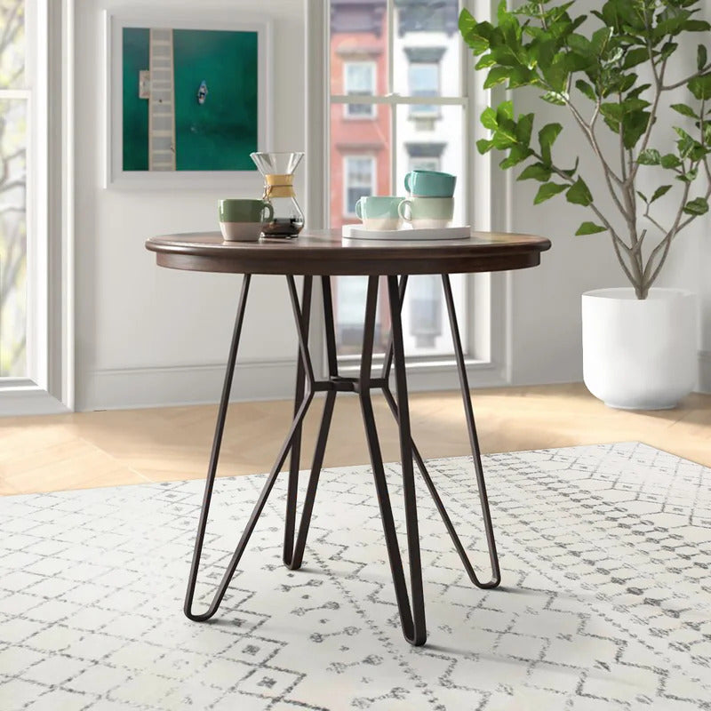 Round Dining Table: Iron Dining Table
