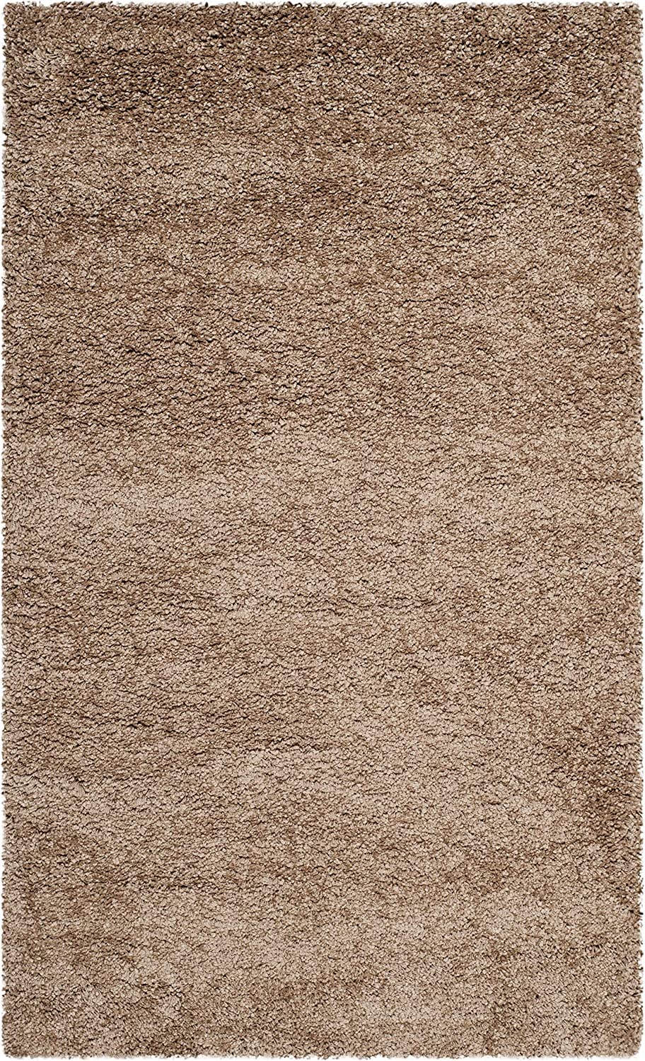 Carpets: Soft Fluffy Carpets For Bedroom and Living Room