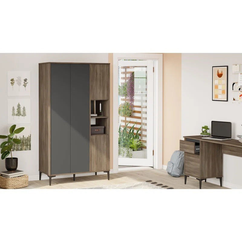 4 Door Wardrobe: Stylish 4 Door Manufactured Wood Wardrobe