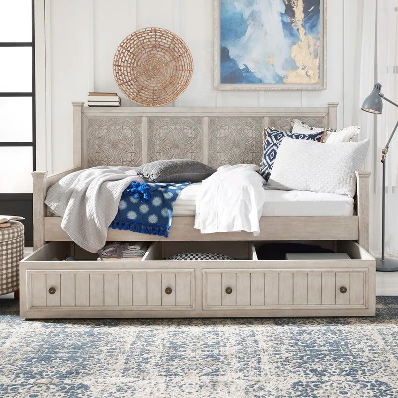 Trundle Bed: Twin Daybed with Trundle