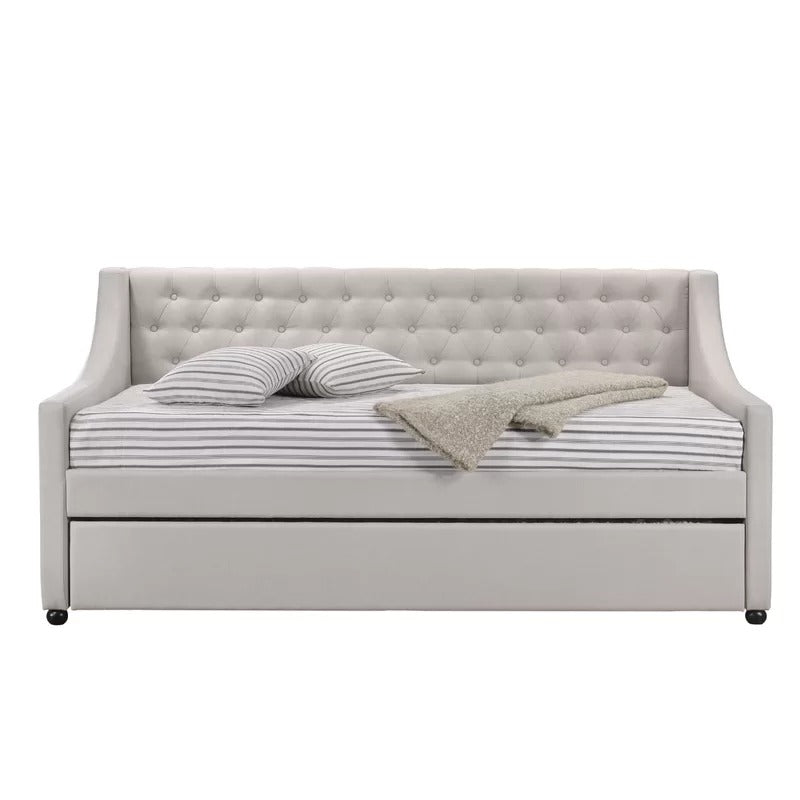 Trundle Bed: Twin Daybed with Trundle