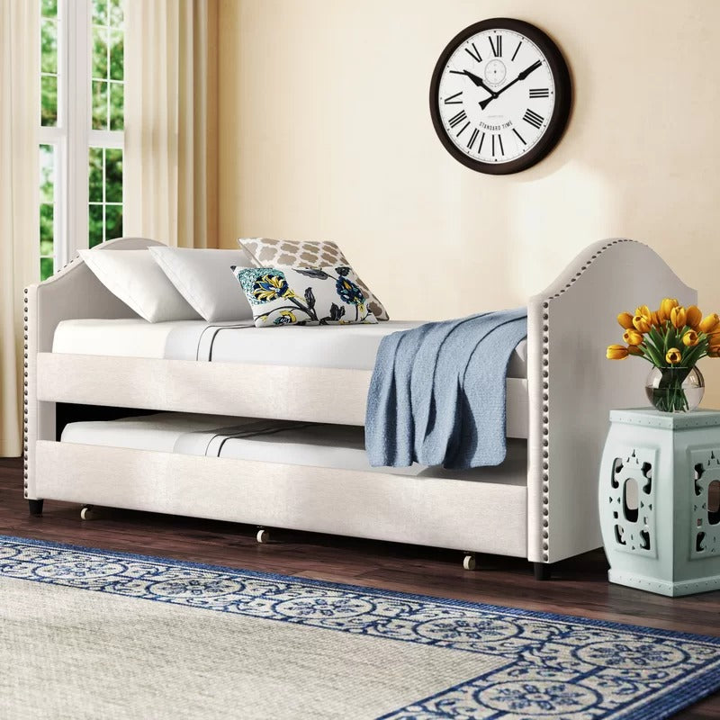 Trundle Bed: Twin Daybed with Trundle