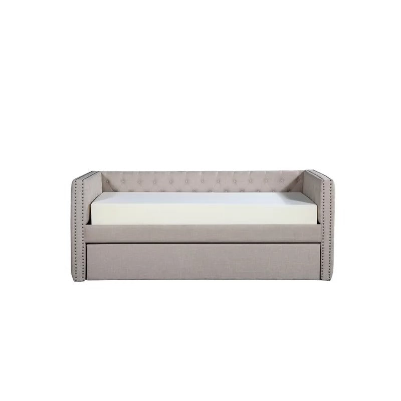 Trundle Bed: Twin Daybed with Trundle