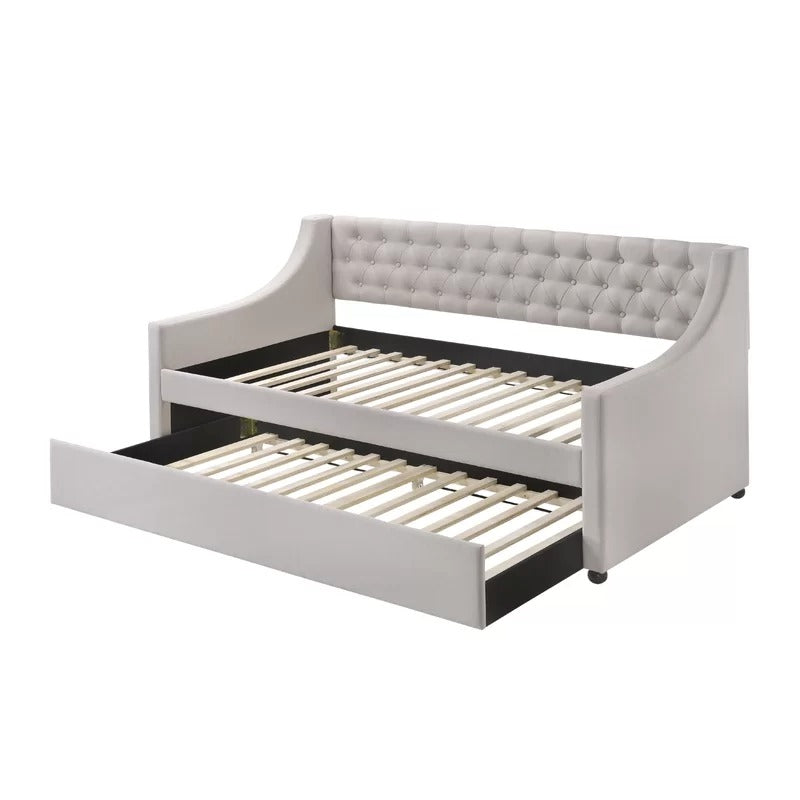 Trundle Bed: Twin Daybed with Trundle