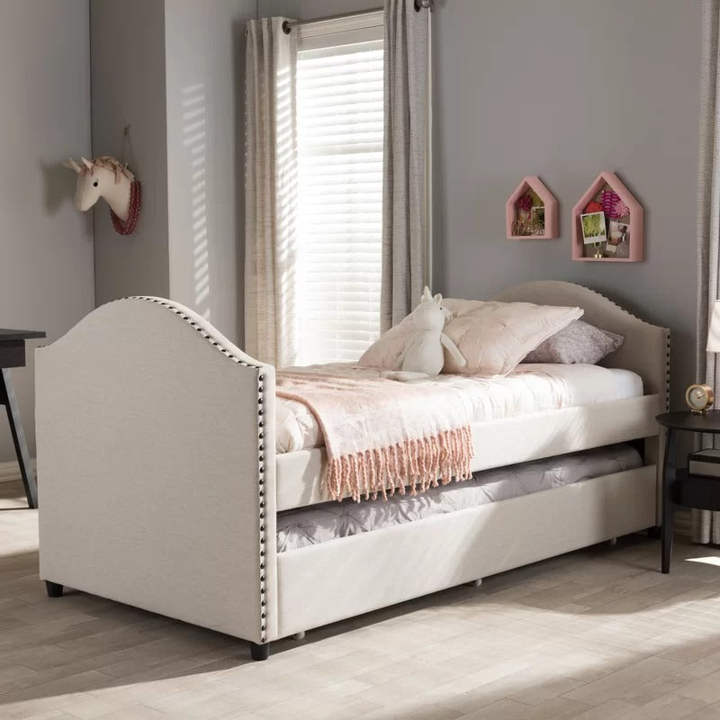 Trundle Bed: Twin Daybed with Trundle