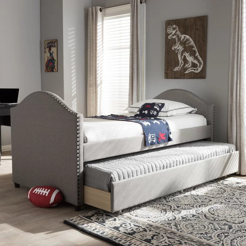 Trundle Bed: Twin Daybed with Trundle