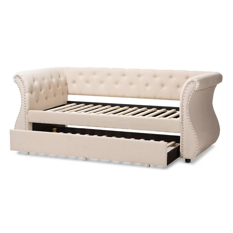 Trundle Bed: Twin Daybed with Trundle
